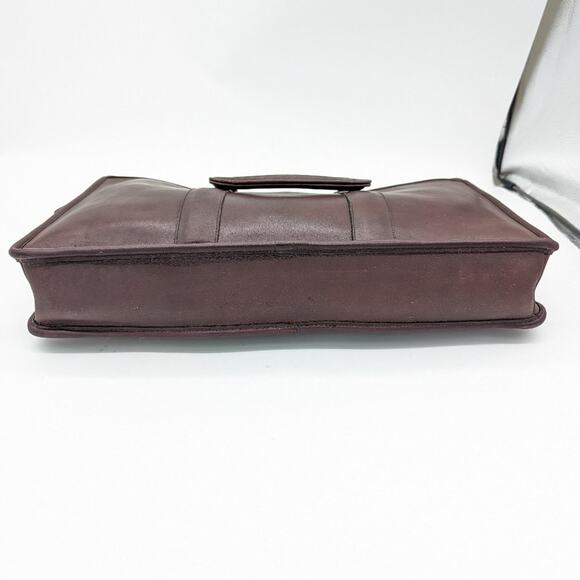 Coach Vintage Embassy Briefcase Mahogany Brown Leather Zip Close Made in USA - Picture 8 of 12